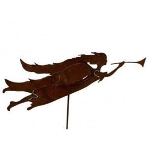 Engel met dubbele vleugels en trompet, tuinsteker, roest design