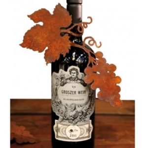 Wijnrank voorzien van blad en druiventros, roest design